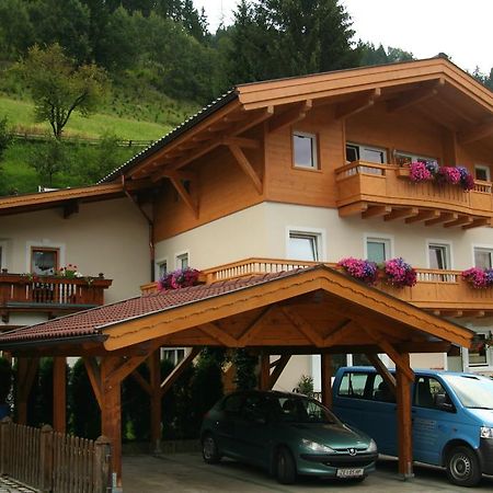 Haus Barbara Breuer Apartamento Neukirchen am Großvenediger Quarto foto