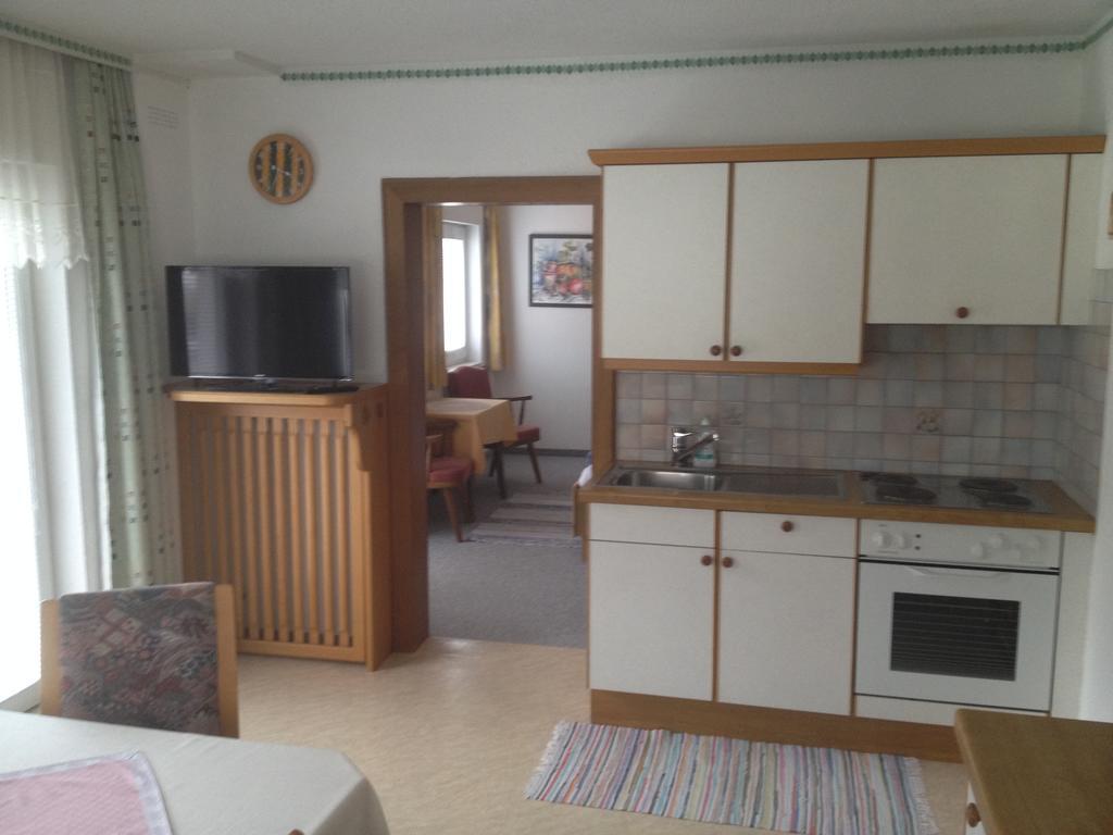 Haus Barbara Breuer Apartamento Neukirchen am Großvenediger Quarto foto