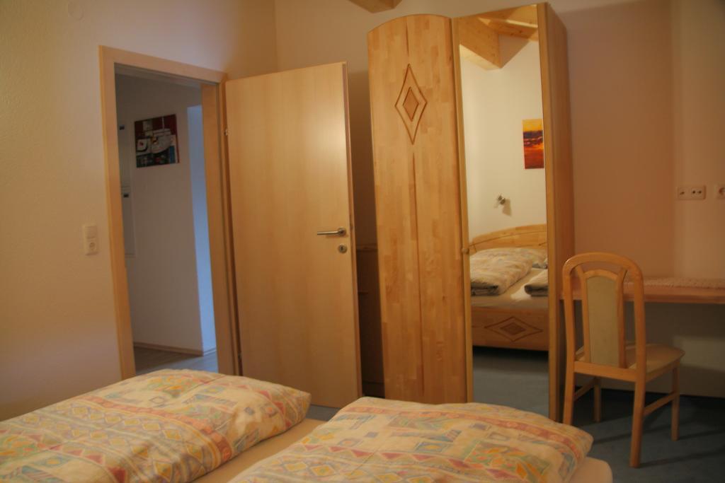 Haus Barbara Breuer Apartamento Neukirchen am Großvenediger Quarto foto